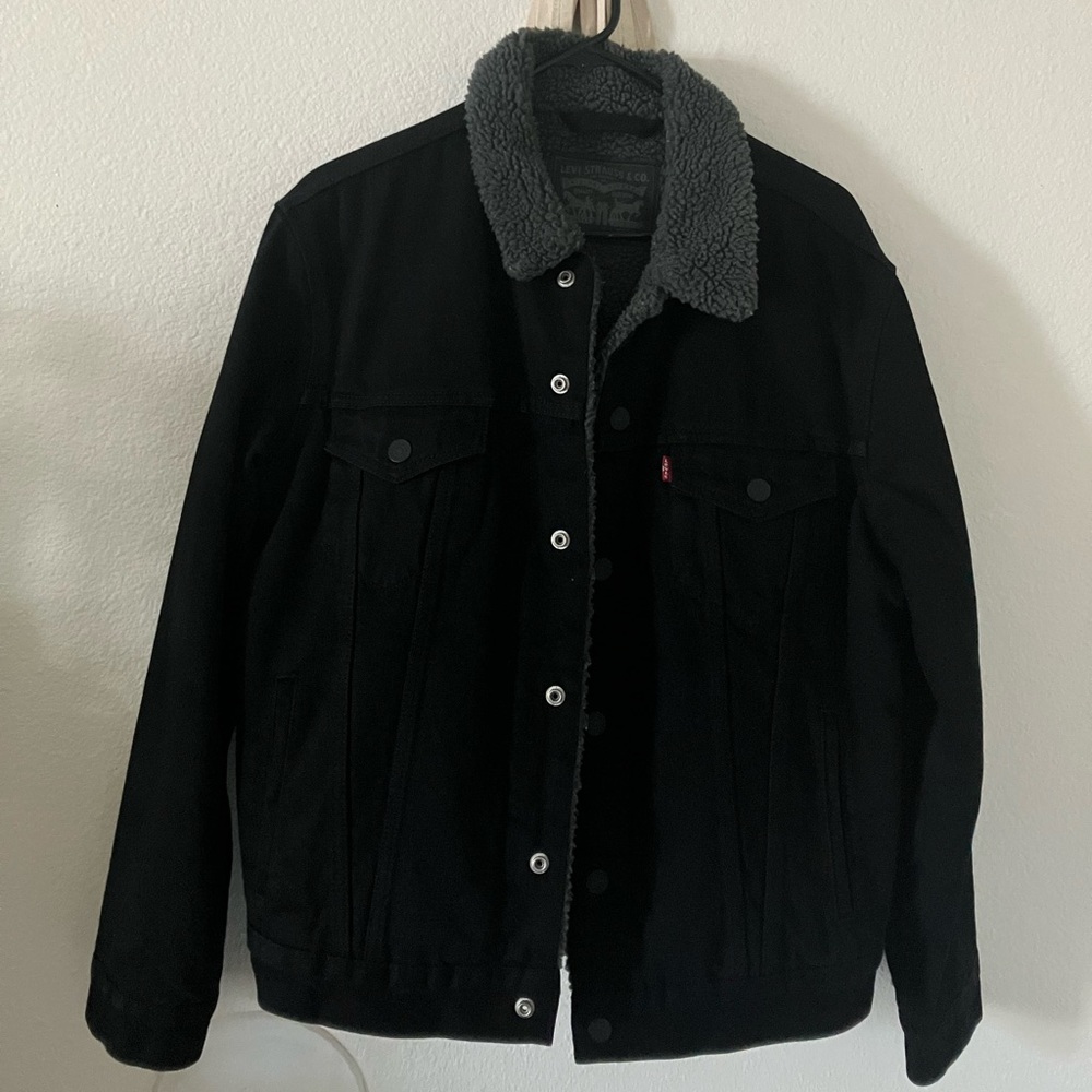 Levi’s Sherpa Trucker Jacket